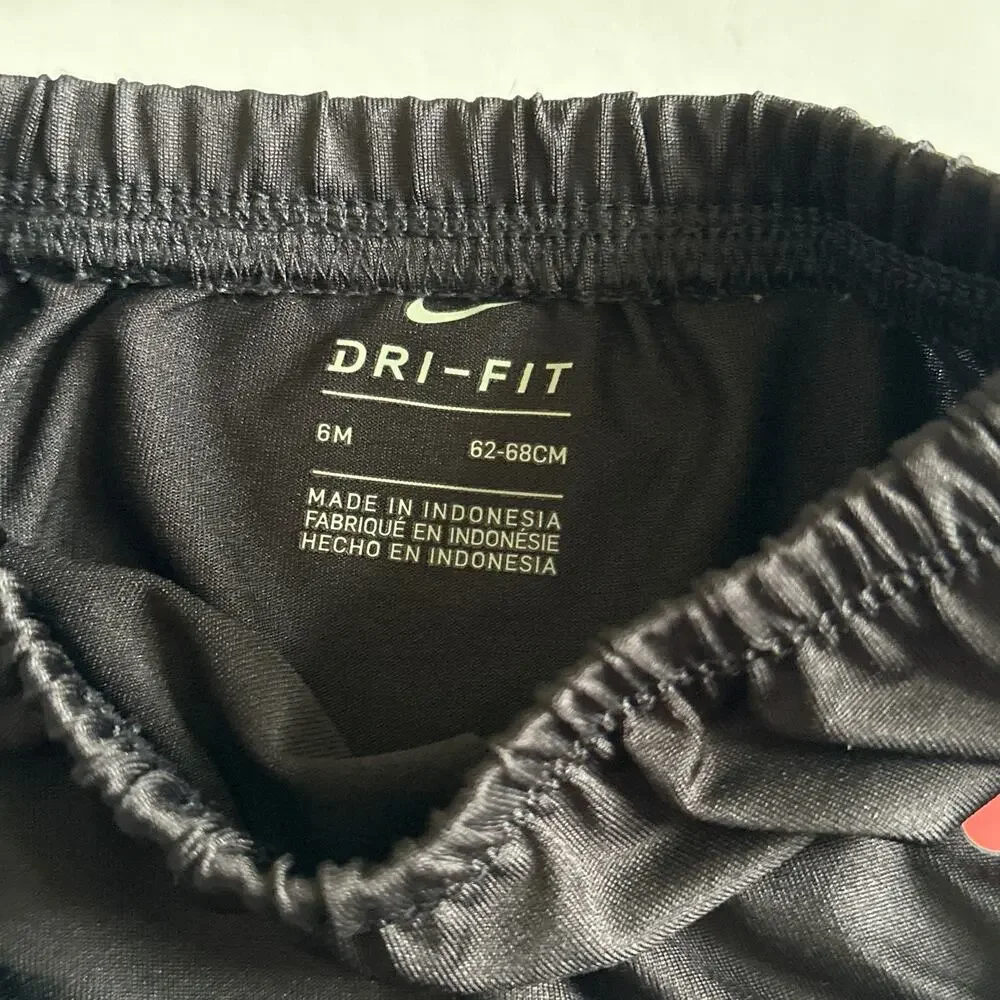 Nike bottoms
